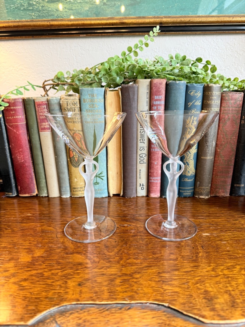 Vintage French Bayrel Crystal Martini Coupes with Frosted Nude Stem- Pair - Picture 16 of 16